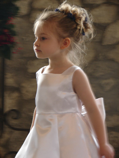 flowergirl4.jpg